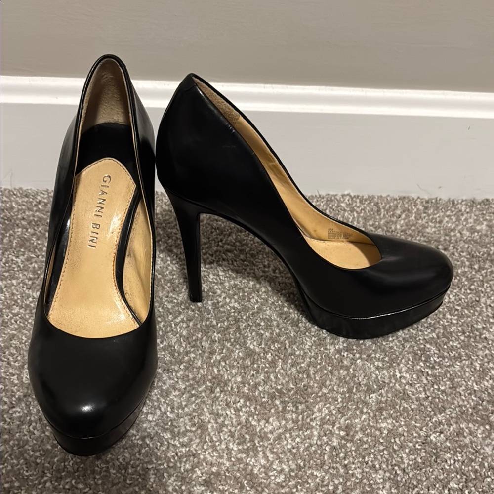 Gianni Bini Black Platform Stiletto Heels